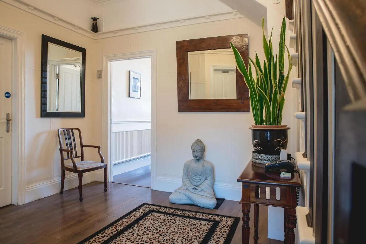Arlana Guest House Κλίθορπς Ηνωμένο Βασίλειο